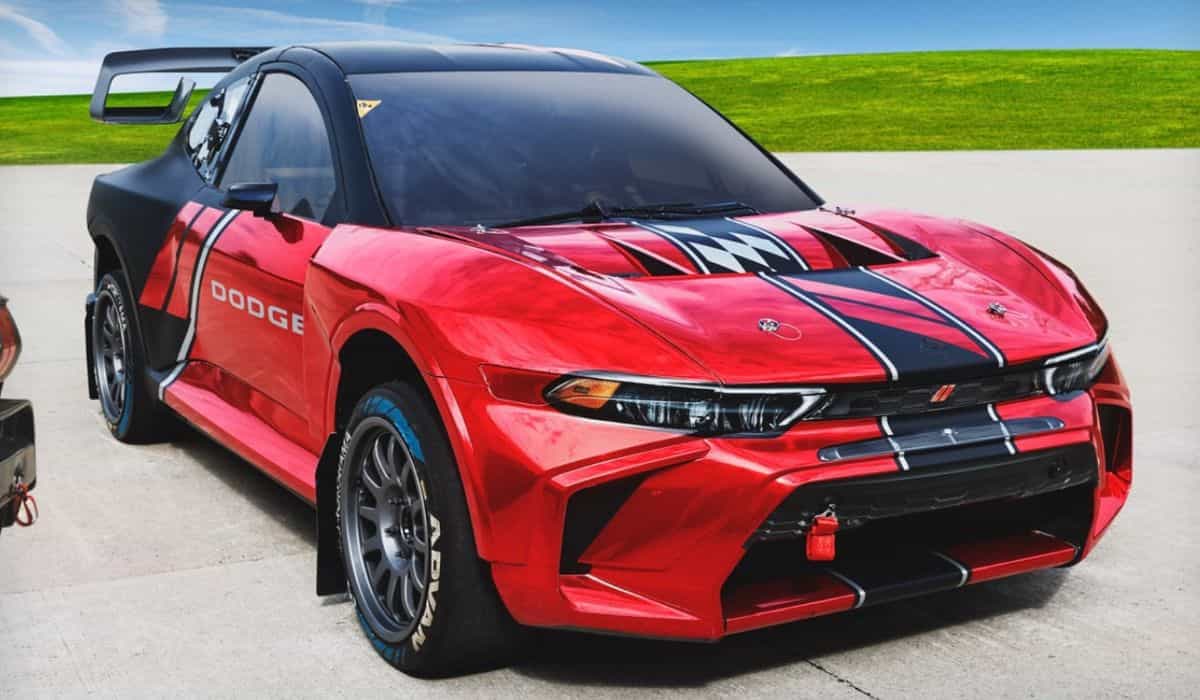 Dodge Hornet enters Nitrocross with a powerful 1072 HP electric rally car