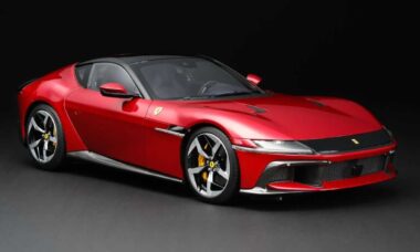 Amalgam lança réplica de luxo da Ferrari 12Cilindri em Escala 1:8 por mais de US$ 18 mil