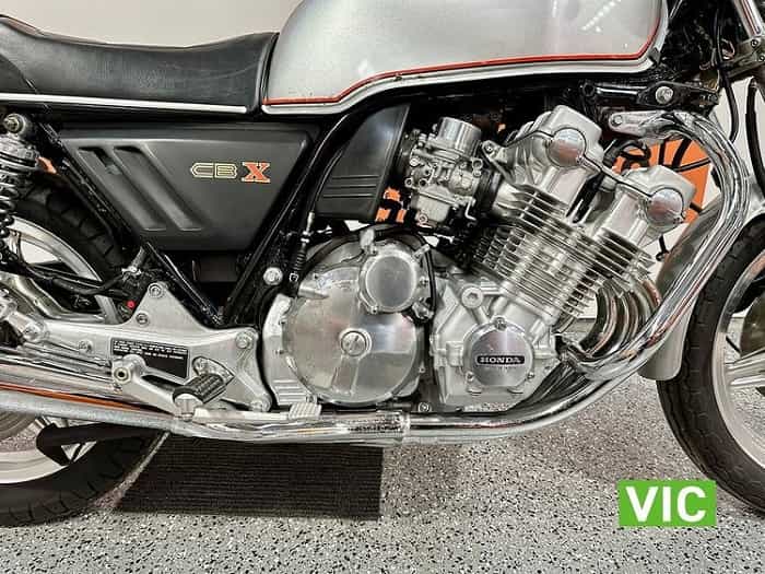 Honda CBX 1979 d'origine adjugée aux enchères pour 30 000 $ (Instagram / @burnsandcoauctions)