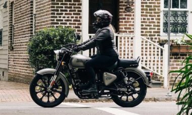 Royal Enfield lança programa de personalização exclusiva para a Classic 350