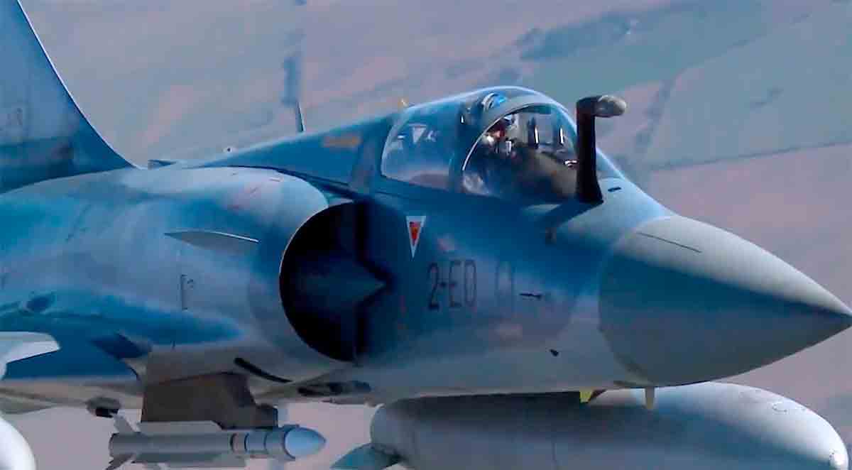 Mirage 2000-5F. X @EtatMajorFR