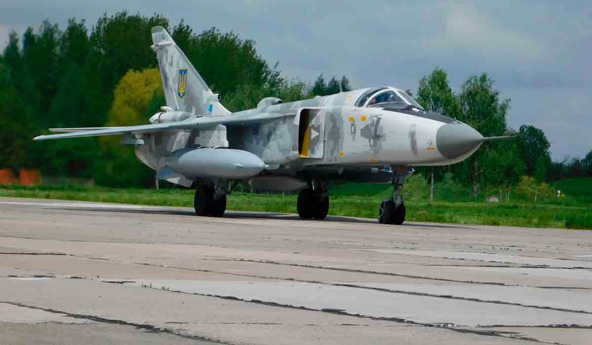 Su-24MR. Telegram @UkrAirForce