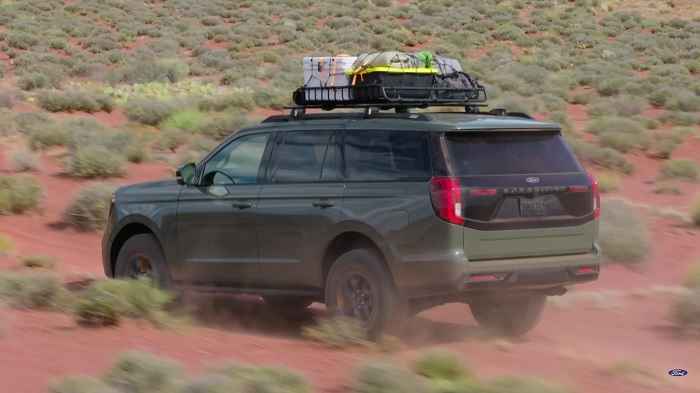 Ford Expedition 2025 ankommer fornyet med avanceret teknologi og off-road version (YouTube / @ford)