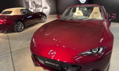 Mazda revela edição limitada do MX-5 Miata 35º aniversário com foco em conforto e exclusividade