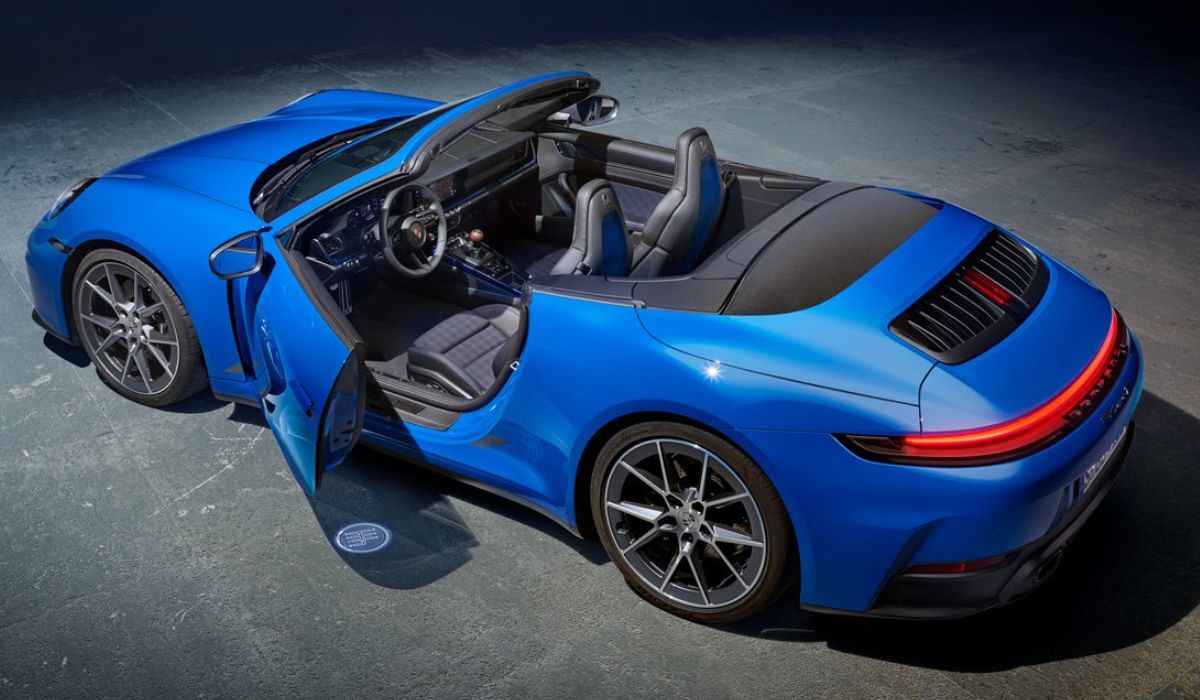 Porsche 911 Carrera T Cabriolet: první 'GT3 Lite' kabriolet slibuje dynamickou jízdu na čerstvém vzduchu