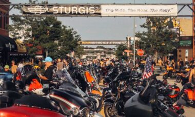 Sturgis Rally: mortes misteriosas e sintomas estranhos desencadeiam alerta de saúde pública