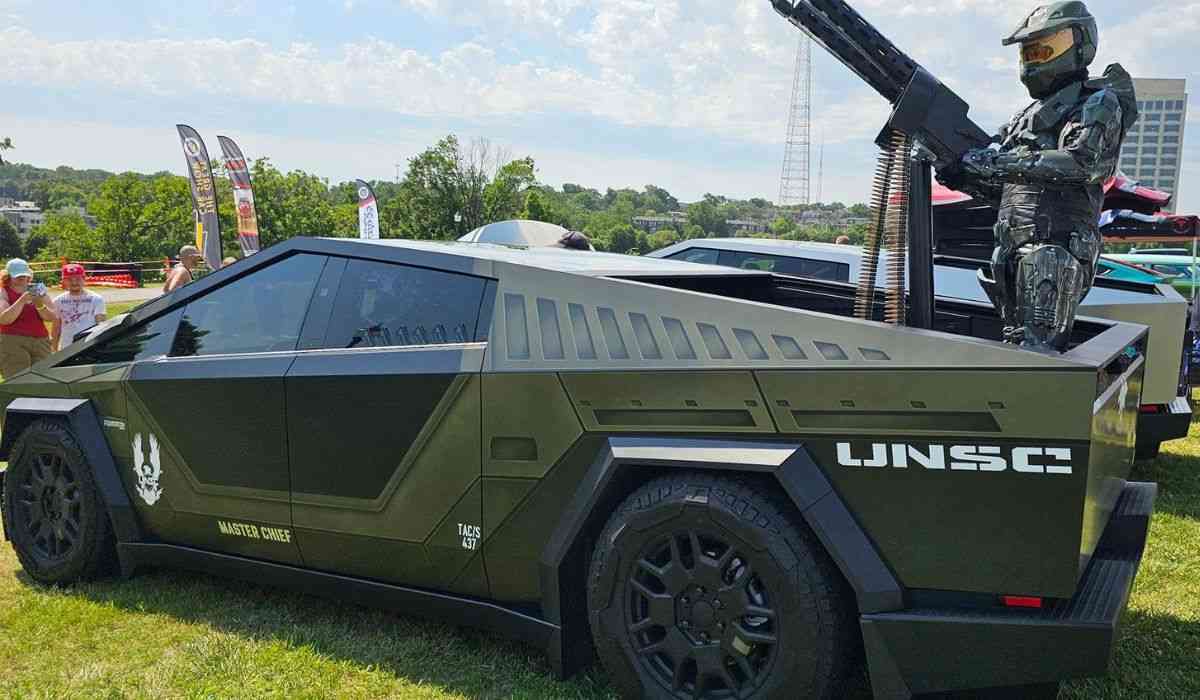 Fan verwandelt Cybertruck in berühmtes Halo-Fahrzeug und erobert das Internet