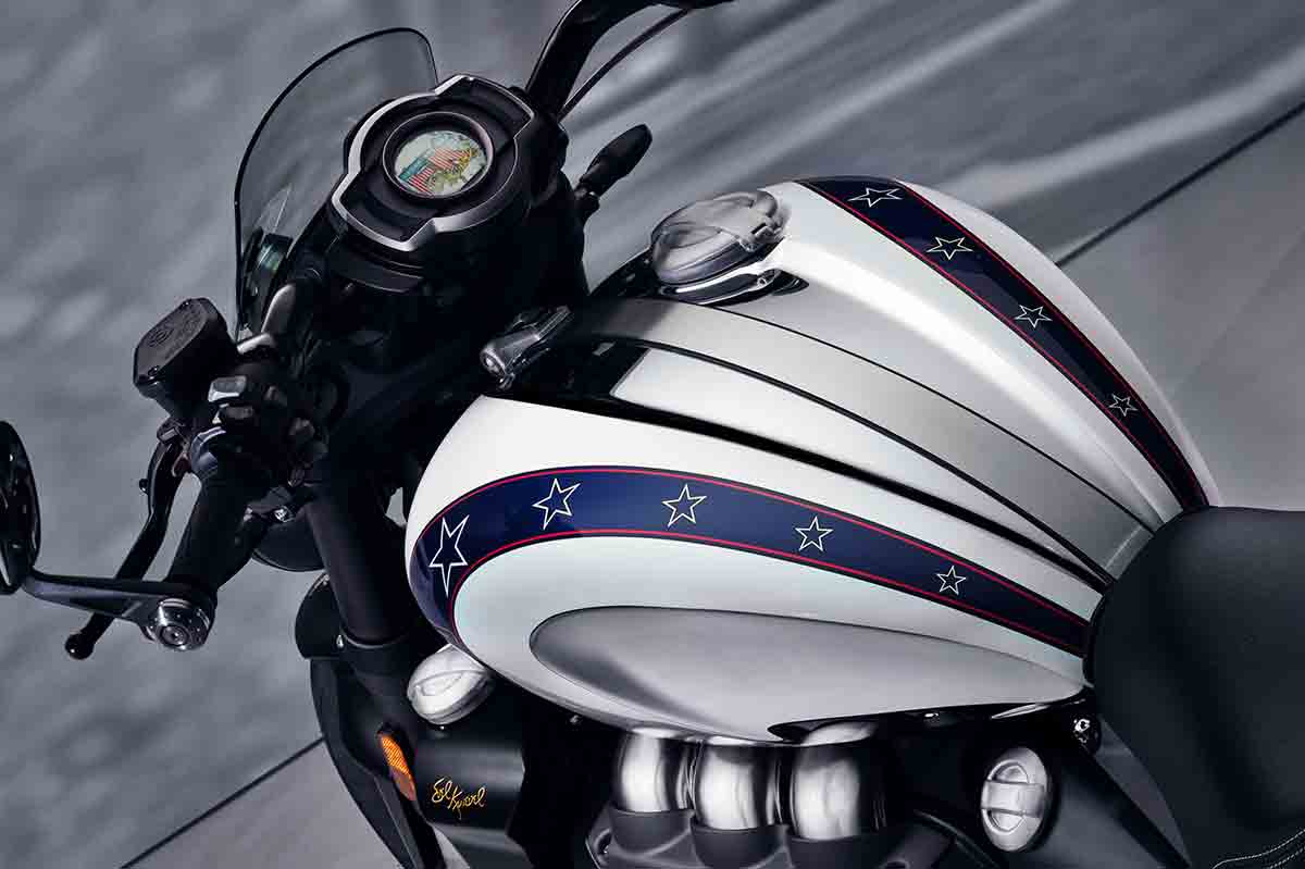 Rocket 3 RおよびGT Evel Knievel Limited Editions. 写真: Triumph