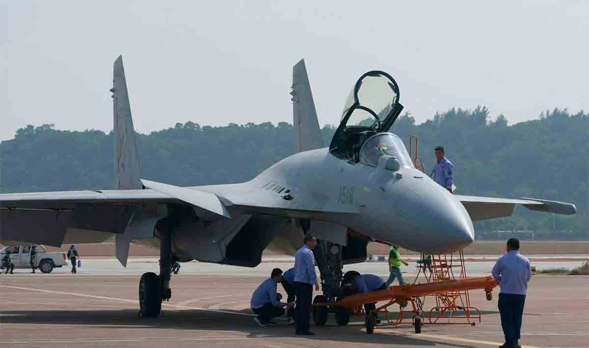 Shenyang J-15T. X @Clay_PLAPAP