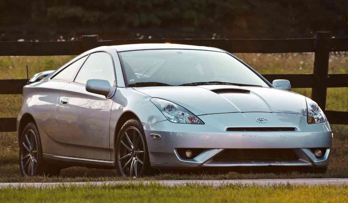 Toyota conferma il ritorno dell'iconica Celica come auto elettrica dopo 18 anni