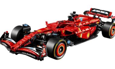 Lego lança réplica de Ferrari F1 em escala 1:8 com motor funcional e montagem desafiadora