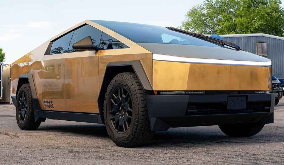 Tesla Cybertruck de ouro vai a leilão com lance inicial de US$ 20 para apoiar causa solidária