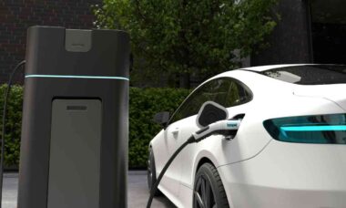 Tecnologia de recarga ultrarrápida da Fórmula E pode revolucionar o futuro dos carros elétricos