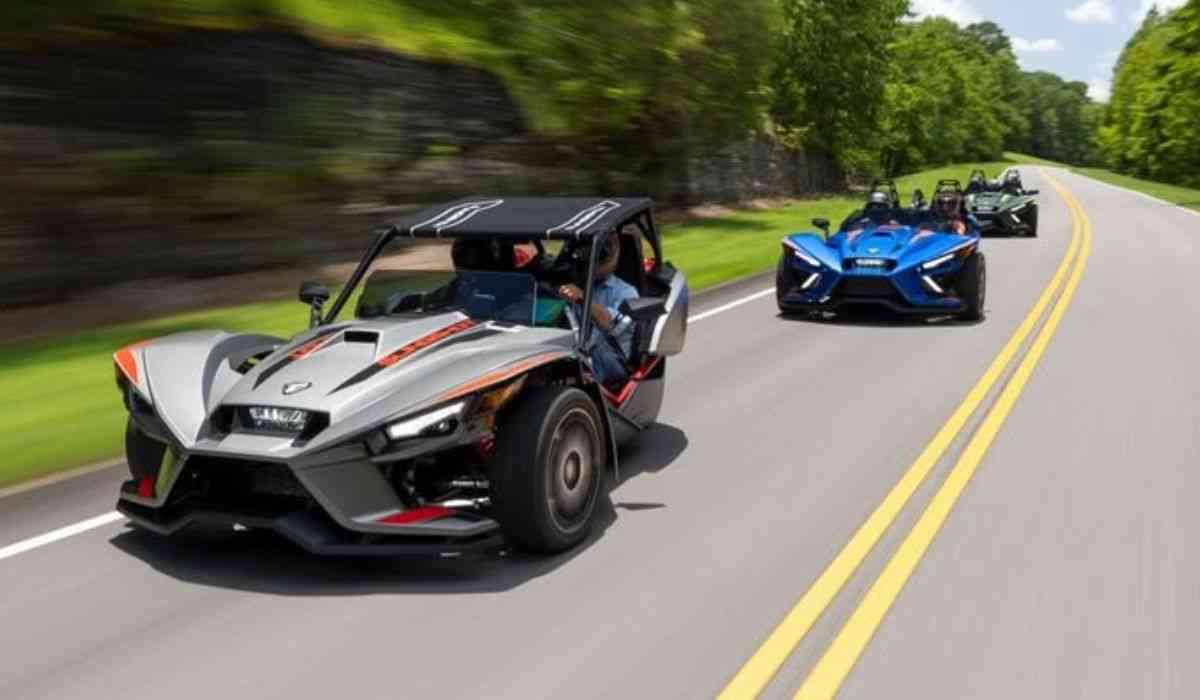 Le Polaris Slingshot 2025 arrive plus féroce, puissant et exclusif – mais son prix fait peur