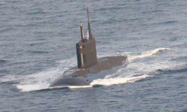 Submarino russo monitorizado em águas de Portugal. Foto: Força Aérea de Portugal