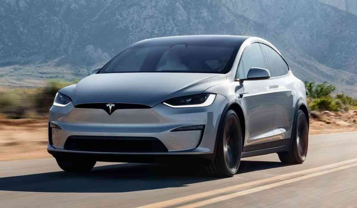 Tesla planeja lançar modelos mais acessíveis ainda este ano apostando em expansão da produção