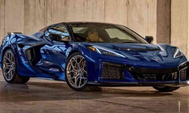 Chevrolet exige compromisso de retenção para compradores do Corvette ZR1 para penalizar revendedores
