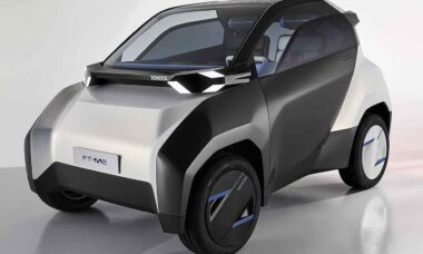 Toyota divulga conceito do microcarro elétrico FT-Me