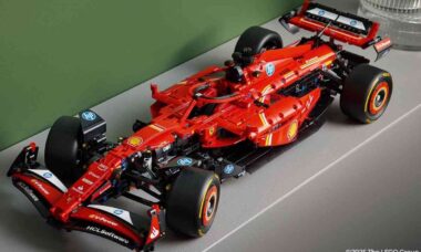 Lego revela réplica em tamanho real do Ferrari SF-24 para promover novo set de F1