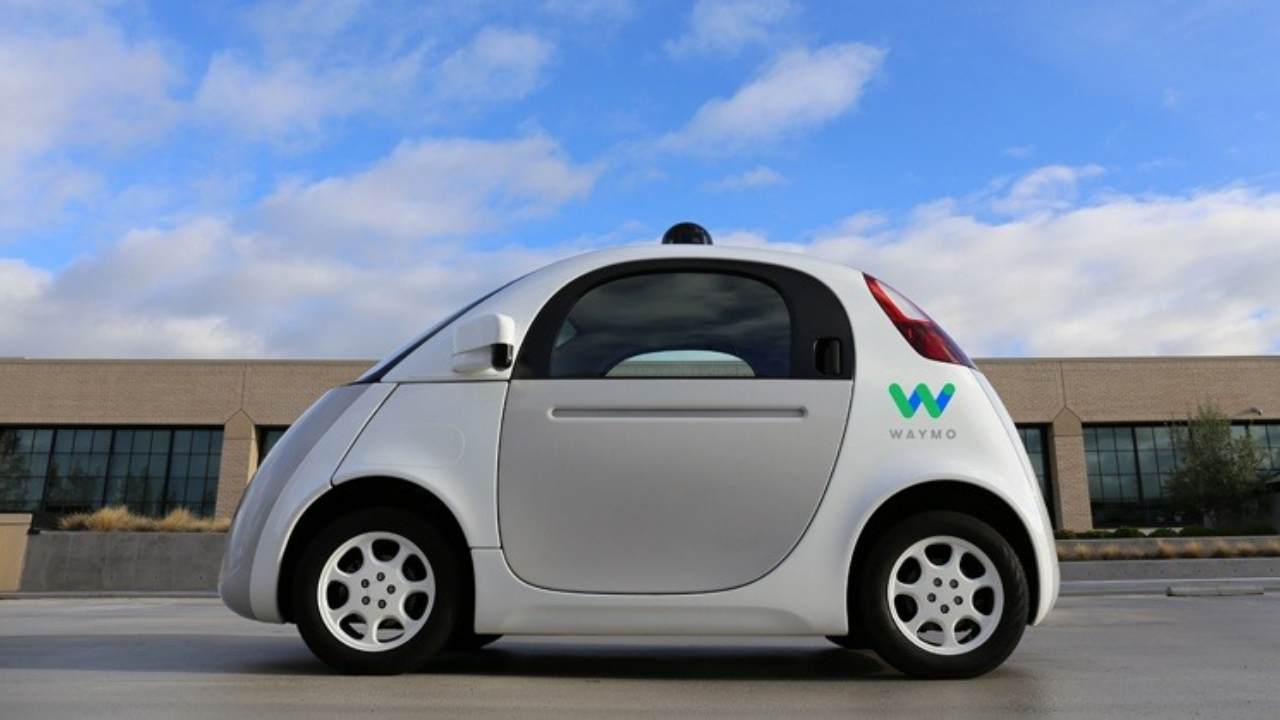 Waymo-bil (Gengivelse/Offentliggørelse)