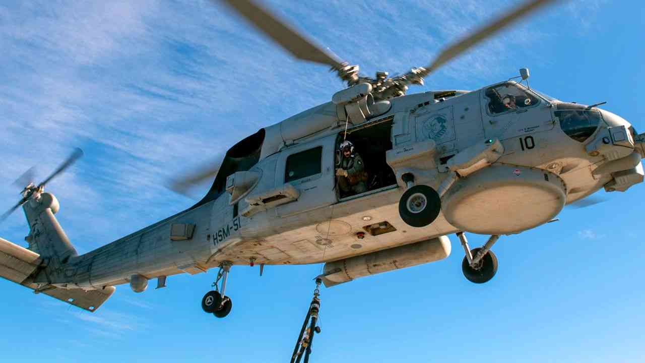 アメリカ、台湾へのヘリコプターと航空機の販売を拒否、中国との緊張の中
