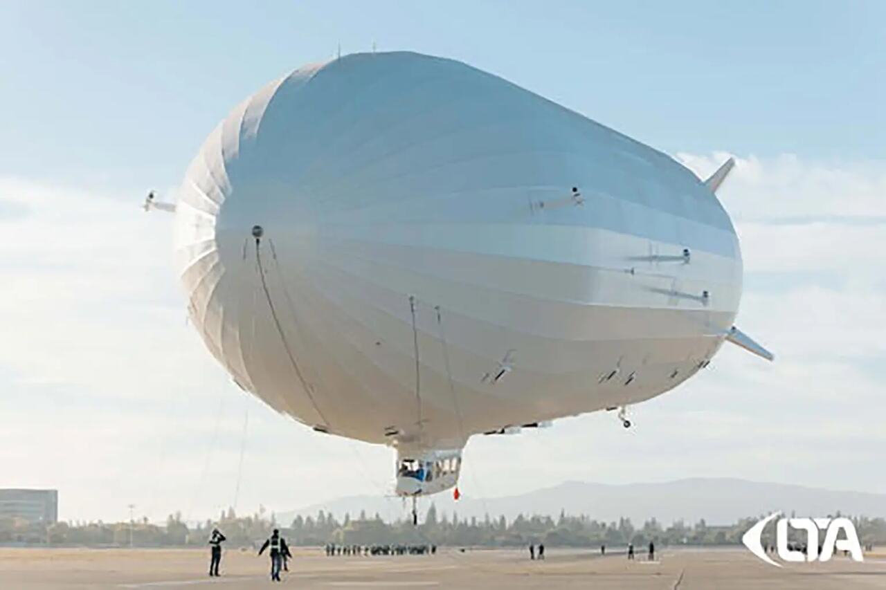 Le aziende considerano l'uso di dirigibili ibridi come alternativa sostenibile per il futuro dell'aviazione