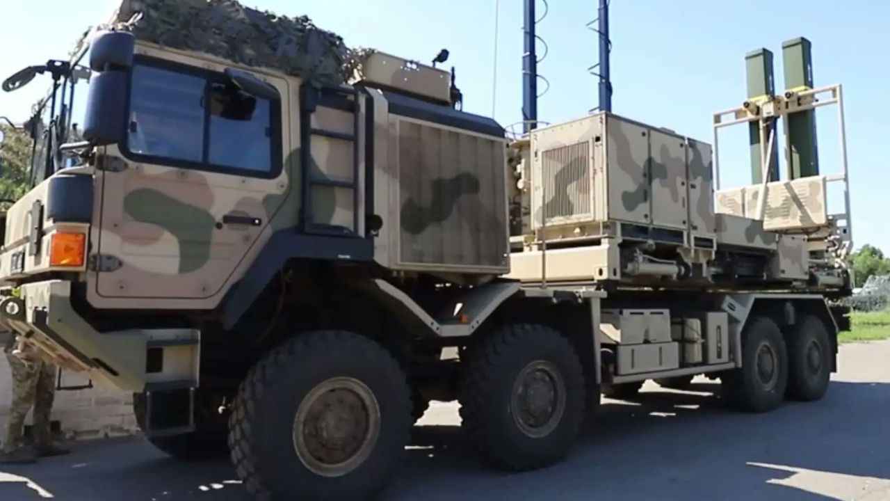 Deutschland schickt gepanzerte Fahrzeuge, Raketen und Drohnen in einem fast 9 Milliarden US-Dollar schweren Militärpaket an die Ukraine