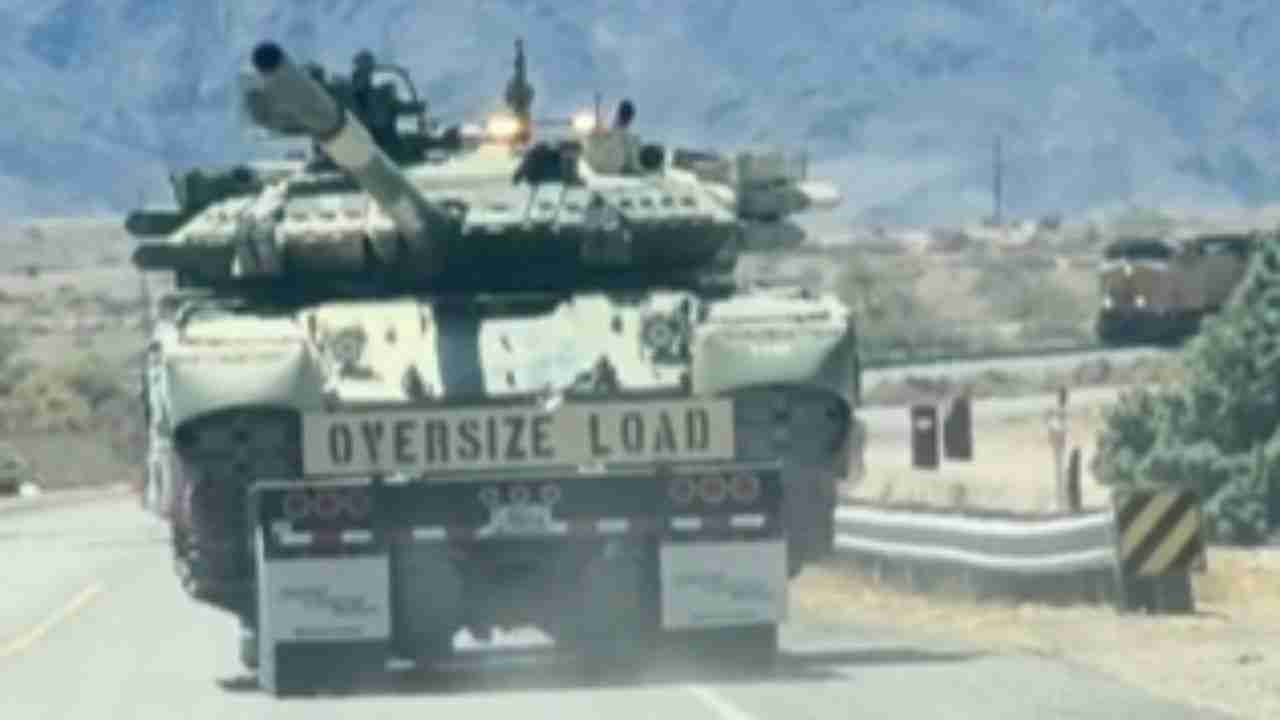 Tanque ucraniano T-84 é visto nos EUA e levanta especulações sobre testes militares no país