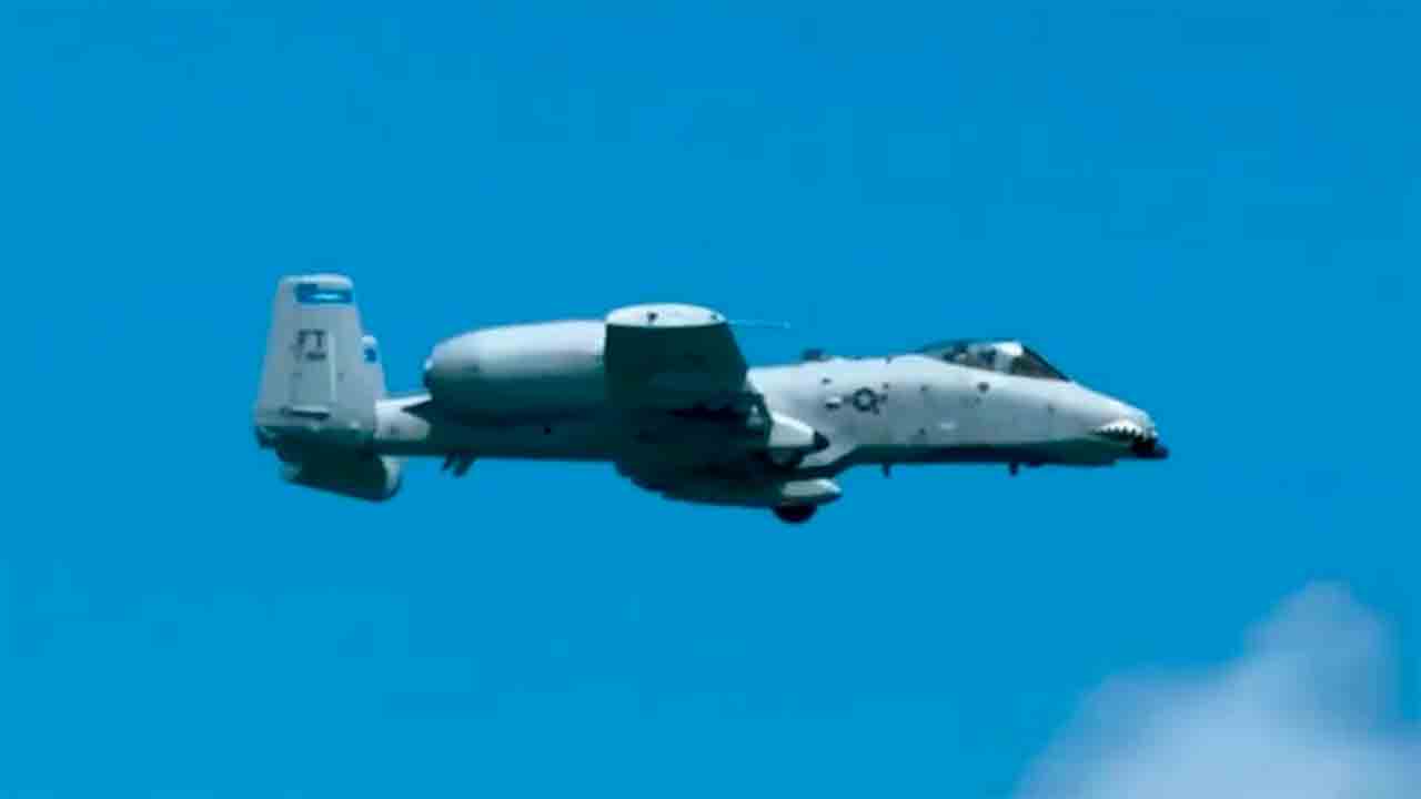 A-10C Thunderbolt II. X @AirAndSeaShow