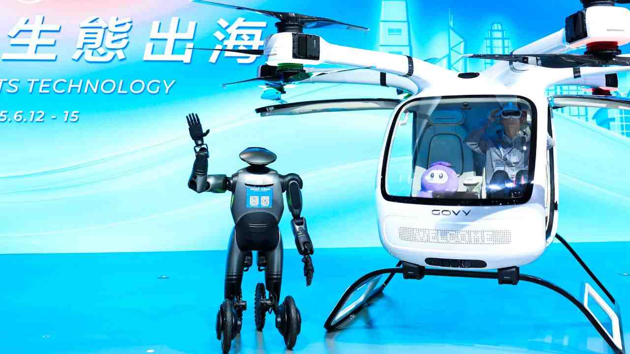 Carro voador AirCab da GAC entra em pré-venda na China com promessa de voos em 2025