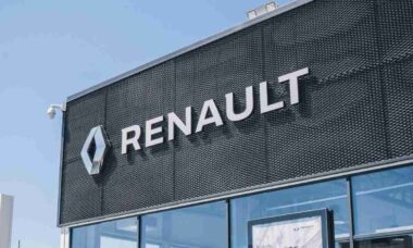Renault pode produzir drones na Ucrânia em parceria com setor de defesa francês, diz governo