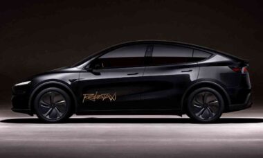 Ações da Tesla disparam após estreia de táxis autônomos com supervisão humana no Texas