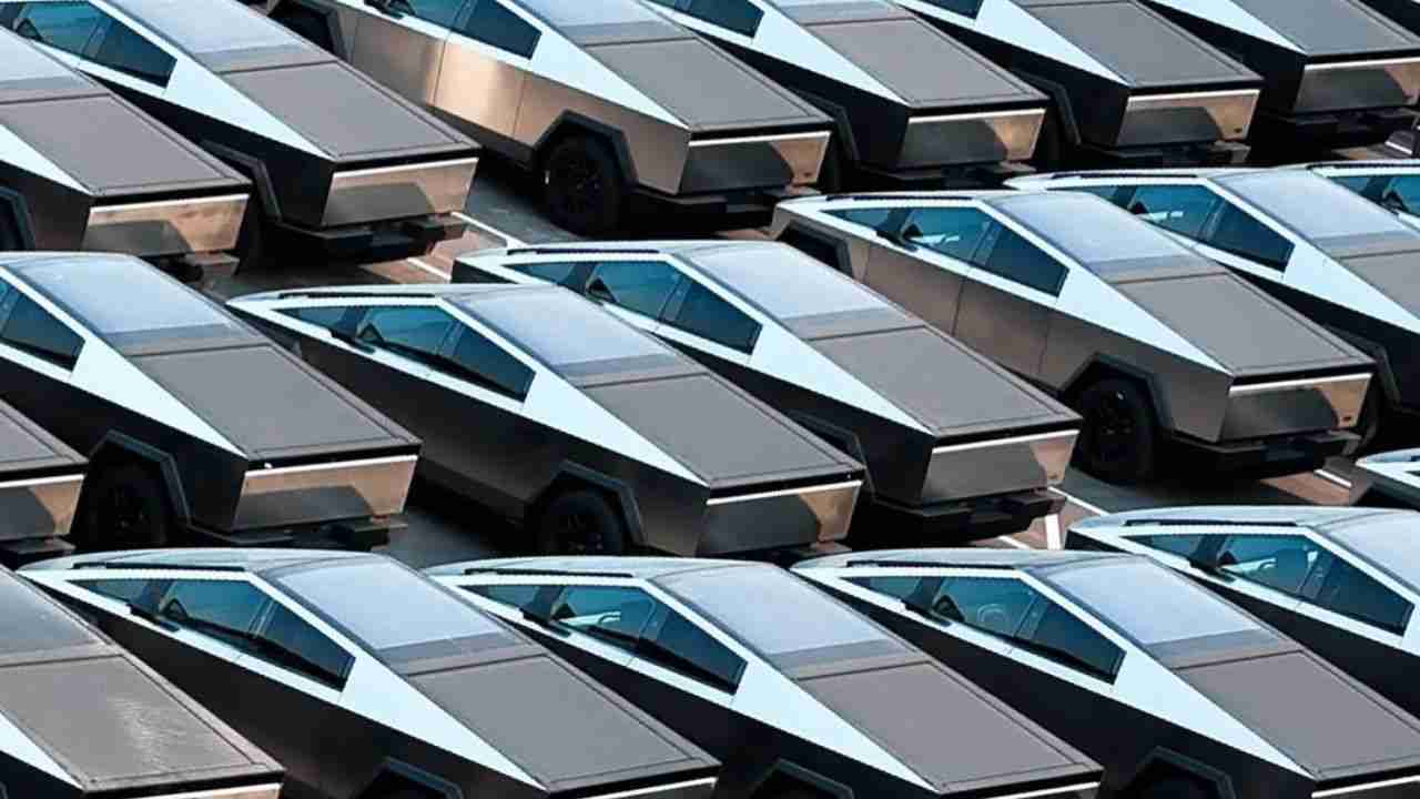 Cybertrucks encalhadas em shopping dos EUA expõem crise de vendas e imagem da Tesla
