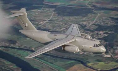 Lituânia aposta no C-390 da Embraer para ampliar capacidade militar e cooperação com a OTAN