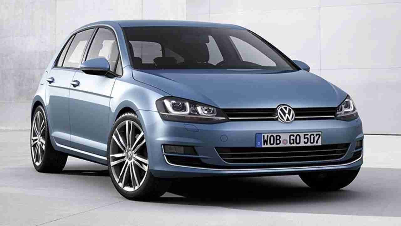 La produzione della Golf è crollata negli ultimi anni e Volkswagen punta sulla versione elettrica entro il 2030