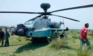 AH-64E Apache. X @PKarabic