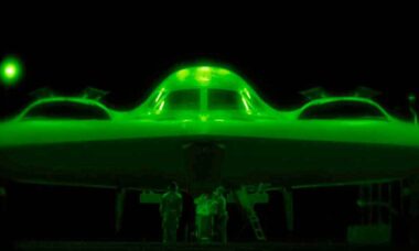 EUA divulgam imagens da operação secreta com bombardeiros B-2 contra o Irã. Foto: 509th Bomb Wing