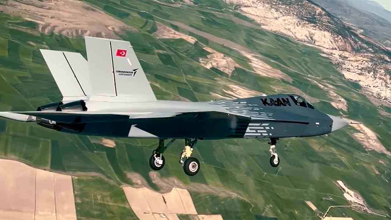 第5世代マルチロール戦闘機KAAN . X @RTErdogan