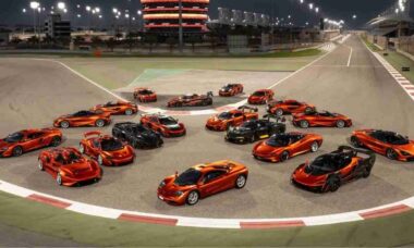 Maior coleção particular de McLarens do mundo vai a leilão com raridades inéditas