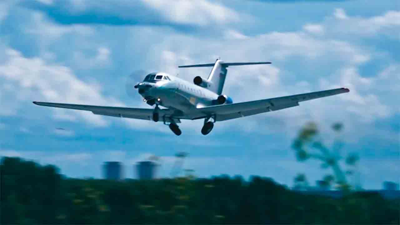 Video: Experimental aircraft with VK-800 engine conducts first test flight in Russia. Photo: SibNIA