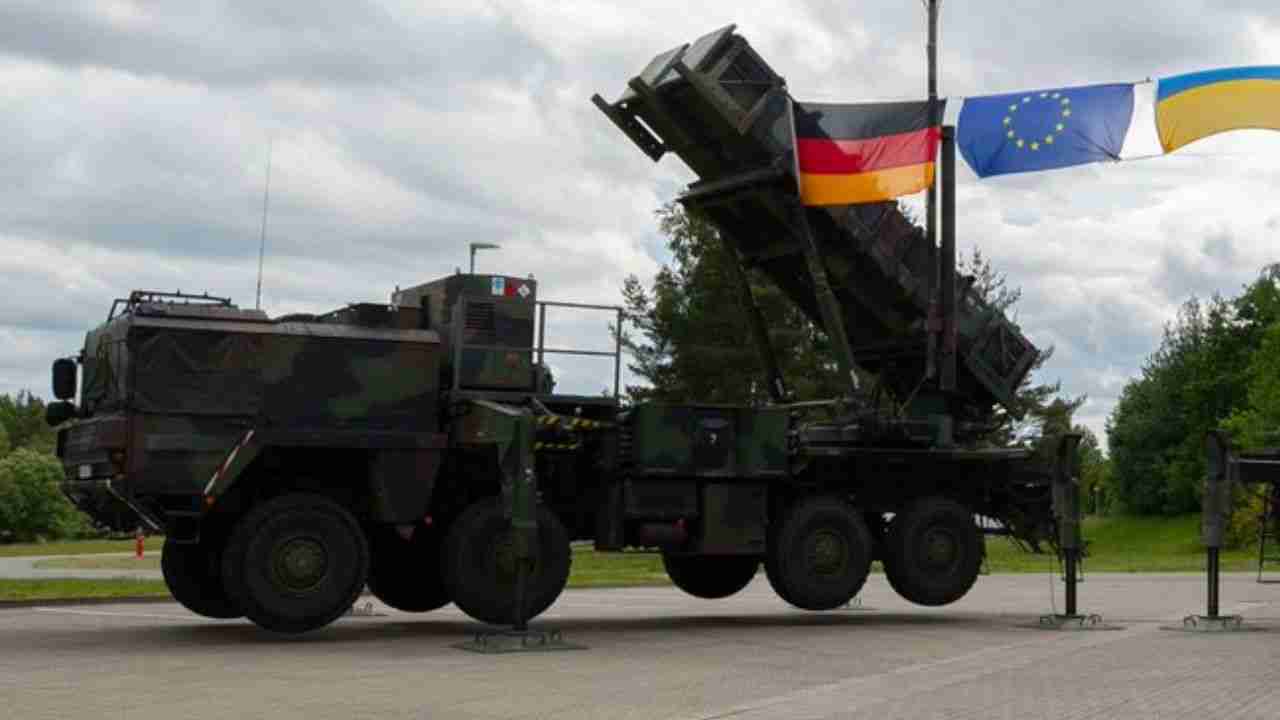 Entrega de sistema Patriot à Ucrânia gera dúvidas após negação oficial da Alemanha