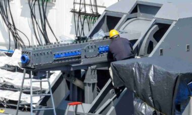 Marinha japonesa testa com sucesso arma futurista em alto mar