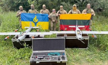 Lituânia doa 2.600 drones à Ucrânia com apoio de campanha que arrecadou US$ 6,7 milhões