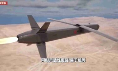 Vídeo: China exibe poderio com drones e armas a laser em simulação de guerra na fronteira