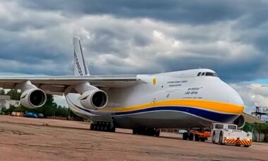An-124-100 Ruslan. Instagram @antonov_company