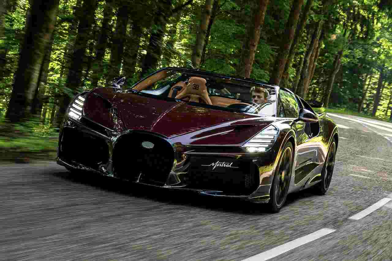 A Bugatti szigorú sebességteszteket végzett minden Mistralon, mielőtt azokat átadta volna az ügyfeleknek