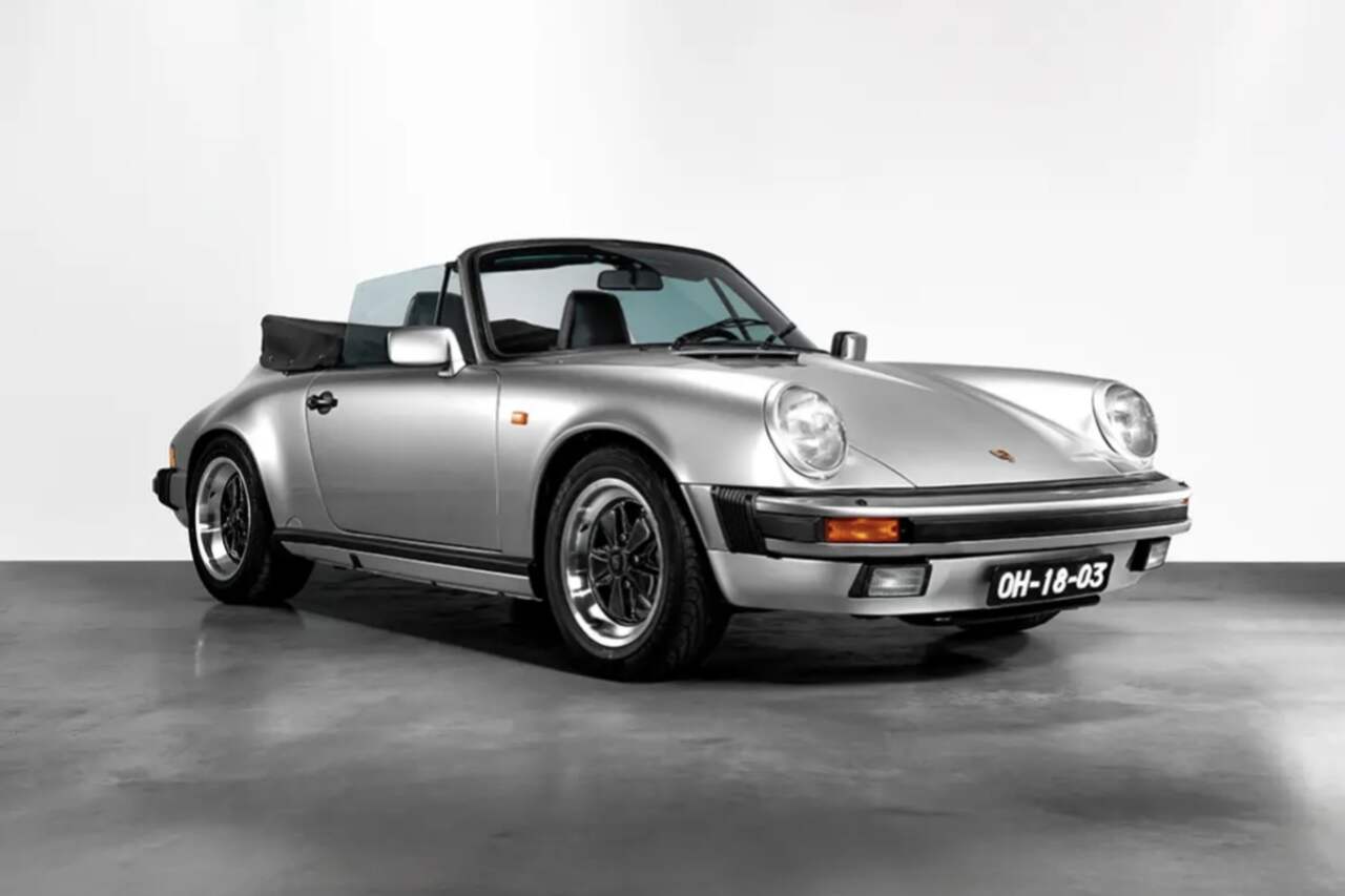 Porsche 911 pilotada por Ayrton Senna em Portugal vai a leilão por US$ 480 mil