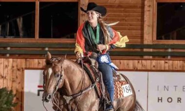 Filha de Michael Schumacher conquista primeiro lugar em campeonato mundial de equitação na Suíça