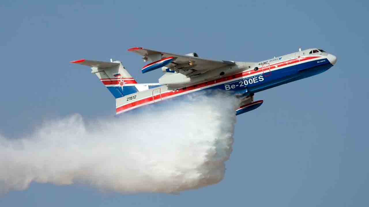 Avion amphibie Be-200. Telegram @rostecru