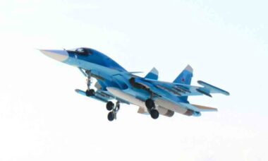 Su-34. Telegram @uac_ru
